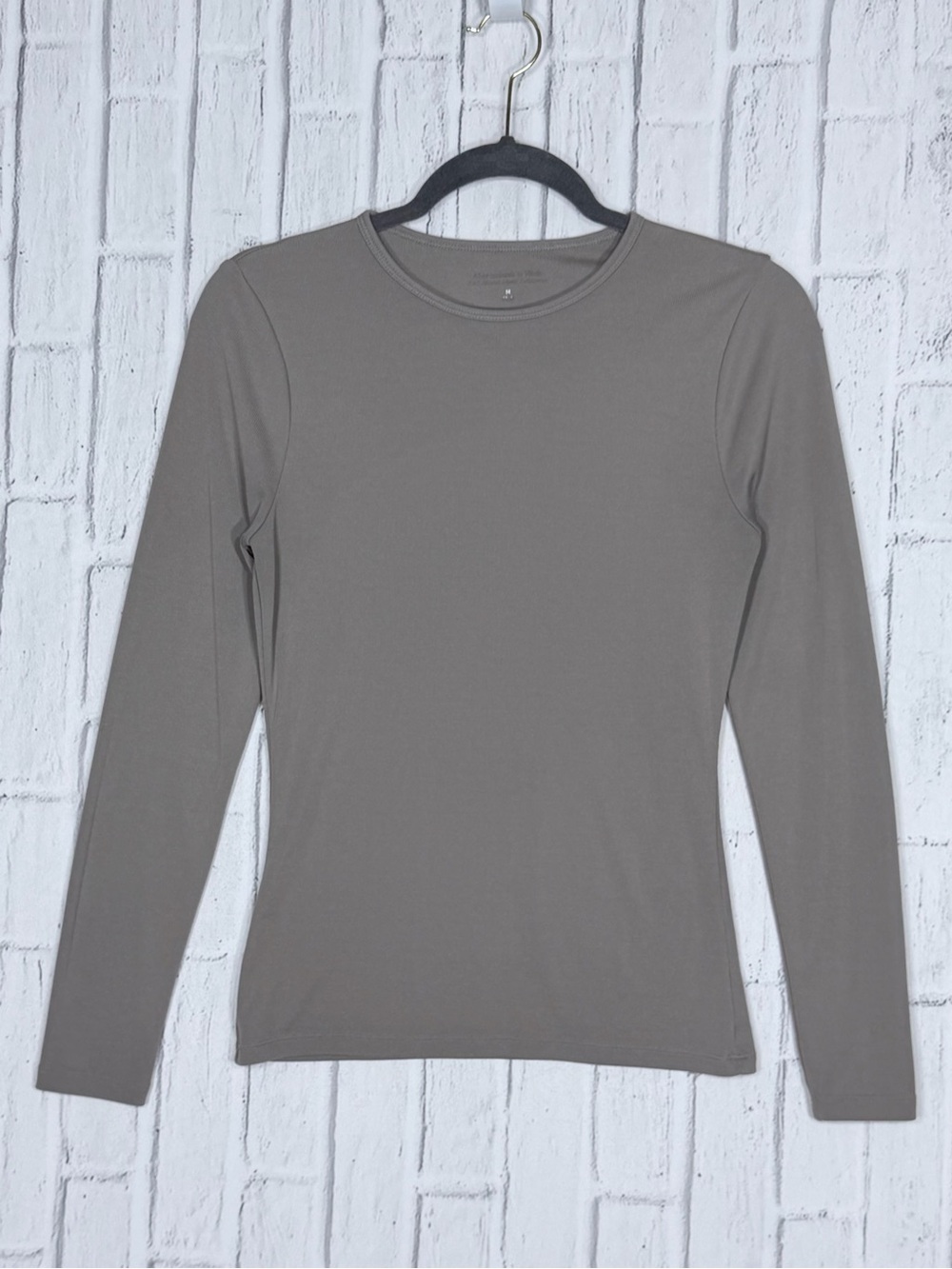 🩶 Abercrombie & Fitch Soft A&F Cozy Ribbed Long Sleeve Top Gray M